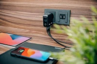 Incarcator USB Verbatim Mini GaN Charger with Display 100W 4
