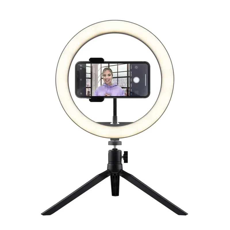 2-in-1 Streaming Kit  Trust Maku+ 4
