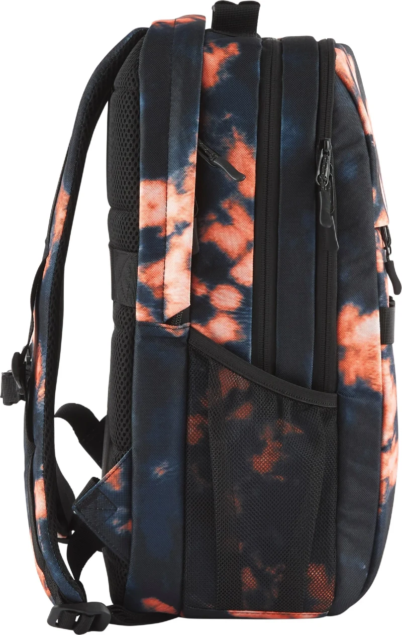 16.1” NB Backpack - HP Campus XL Tie Dye Backpack - Extra-Padded Floating Laptop Pocket, a Double-Coil, Lockable Zipper, Rain-repellant Material. 3