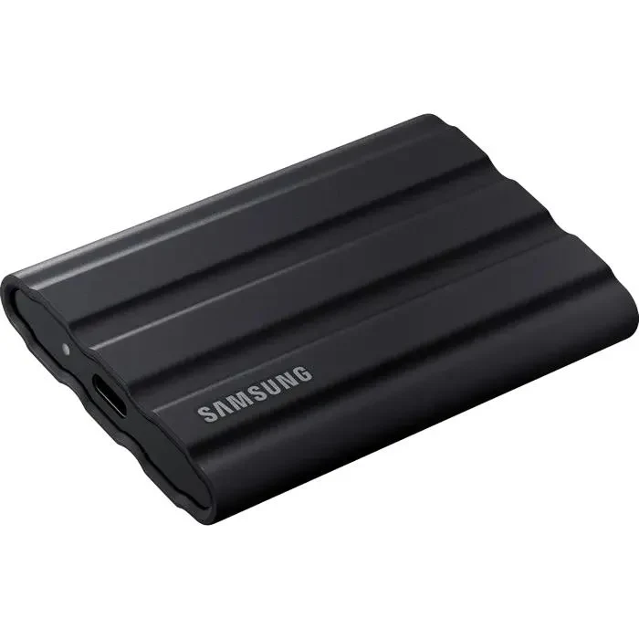 External Portable SSD Samsung Portable SSD T7 Shield, 2 TB, Black (MU-PE2T0S/WW) 3