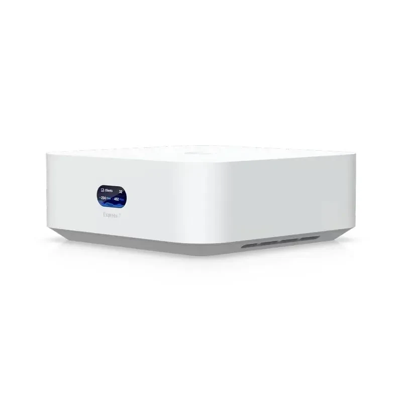 Router Ubiquiti UX7, White 3