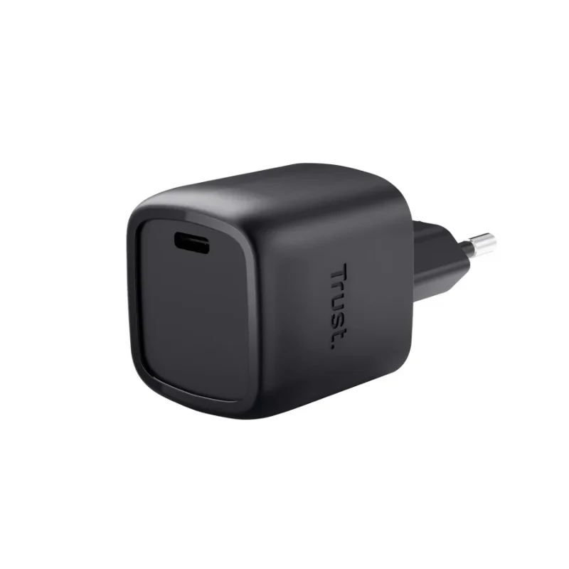 Trust Maxo 30W USB-C GaN Charger,  1 x USB-C port, USB PD 3.0 + PPS, 50% recycled materials,worldwide (90-240V AC 60/50Hz), Black 2