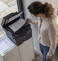MFP Brother MFC-L2802DN, A4, 32 ppm, Duplex, ADF, Fax, Ethernet 10/100, USB 2.0, Starter toner 700 pag, Cartridge TN-2590 [1.200 pag], TN-2590XL [3.000 pag], Drum DR-2590 [15.000 pag] 5