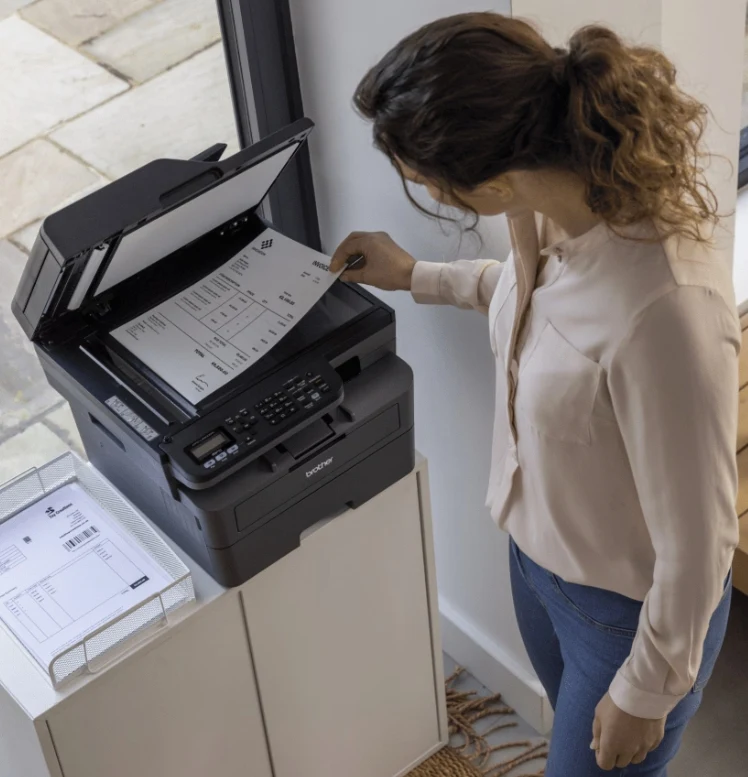MFP Brother MFC-L2802DW, A4, 32 ppm, Duplex, ADF, Fax, Wi-Fi, Ethernet 10/100, USB 2.0, Starter toner 700 pag, Cartridge TN-2590 [1.200 pag], TN-2590XL [3.000 pag], Drum DR-2590 [15.000 pag] 5